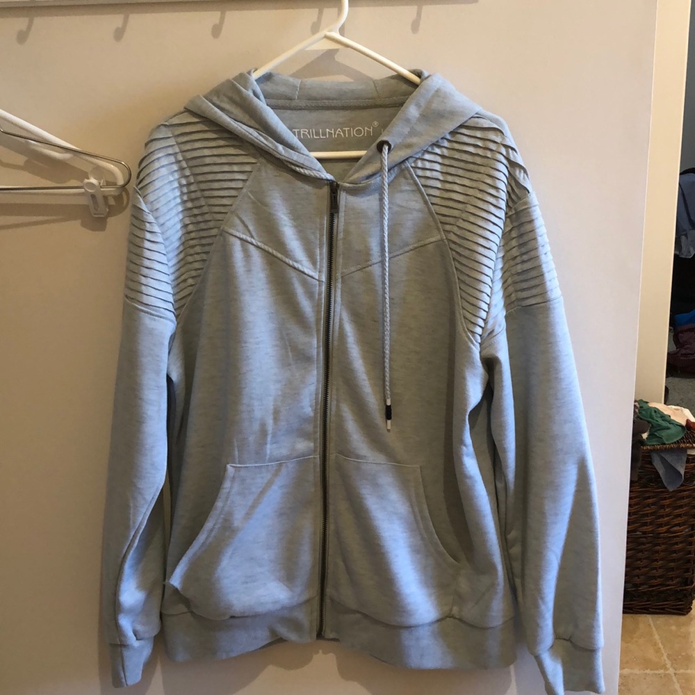 TRILLNATION Hoodie like new.